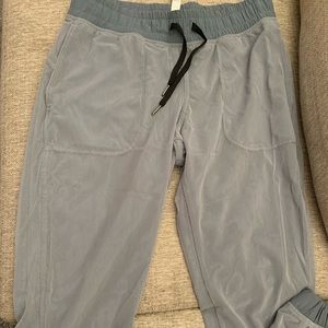 Gray lulu lemon joggers
